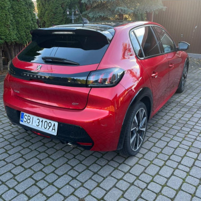 Peugeot 208 1.2 PureTech GT S&S EAT8