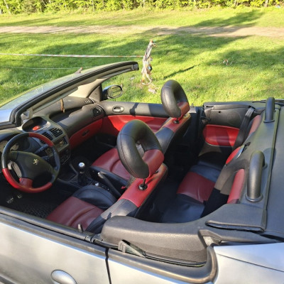 Peugeot 206cc 2001r