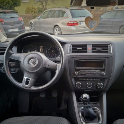 Volkswagen Jetta A6