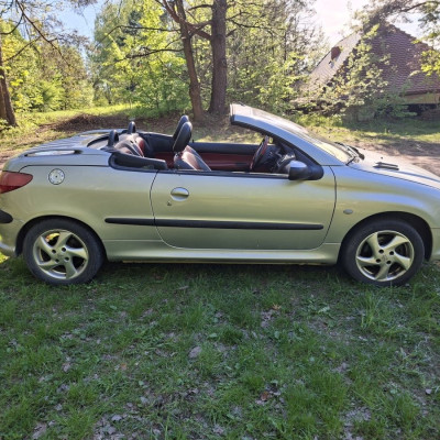 Peugeot 206cc 2001r