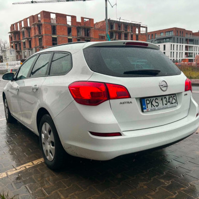 OPEL ASTRA J SPORTS TOURER 2012r.1.7CDTI