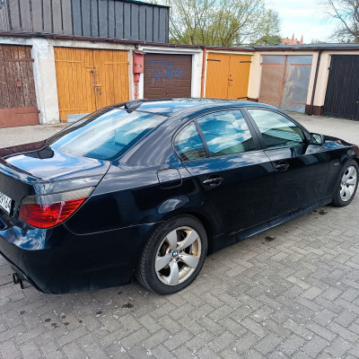 BMW Sedan Individual