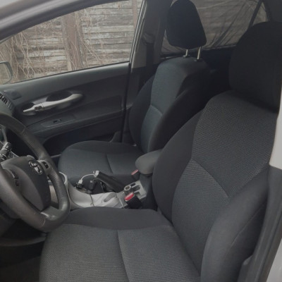 Toyota Auris hybrid