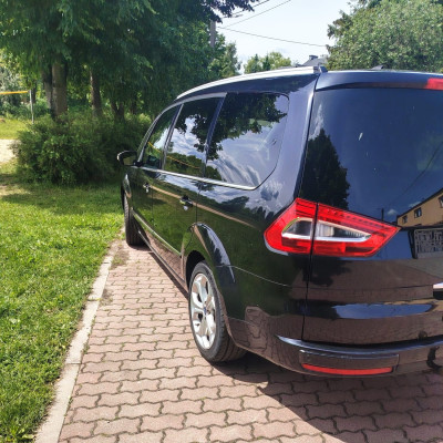 Ford Galaxy Platinum 2011 2.0 Benzyna 20