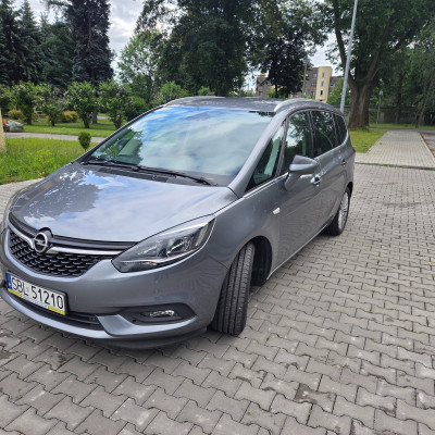 Opel Zafira C, Kraj, 1 właściciel.