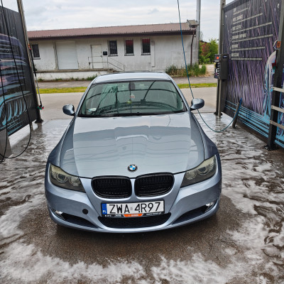 BMW e90 318d 2008rok