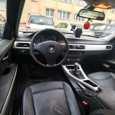 BMW e90 318d 2008rok