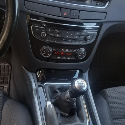 Peugeot 508 HDi FAP 140 Active