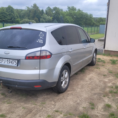 Bezawaryjny Ford SMax