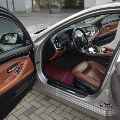 BMW 528I XDRIVE
