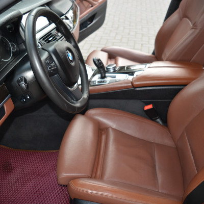 BMW 528I XDRIVE