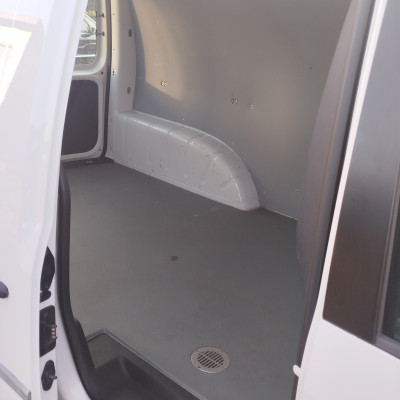 Volkswagen Caddy Long 2.0Diesel 2018 Kli