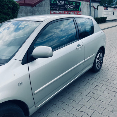 Sprzedam Toyotę Corollę