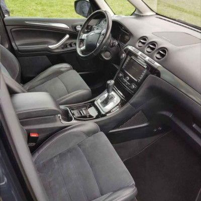Ford Galaxy Platinum 2011 2.0 Benzyna 20