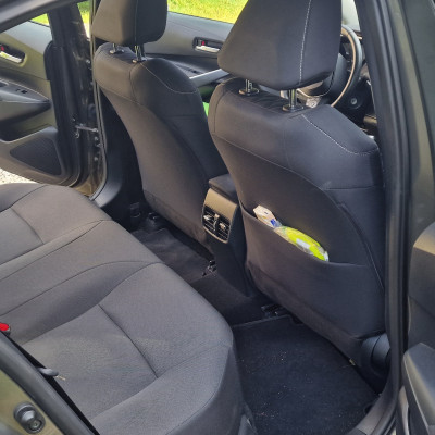Sprzedam Toyotę Corolla sedan 1.5 Comfo