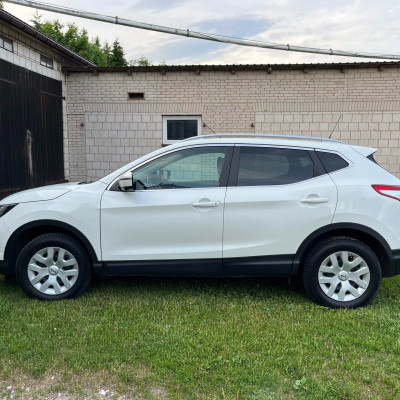 Sprzedam samochód osobowy Nissan Qashqa