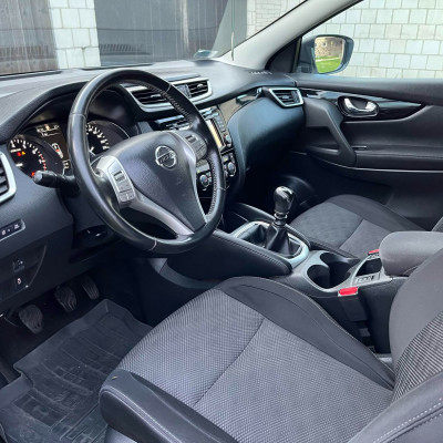 Sprzedam samochód osobowy Nissan Qashqa