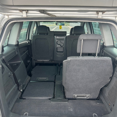Opel Zafira B 1.4 b/gaz 2010