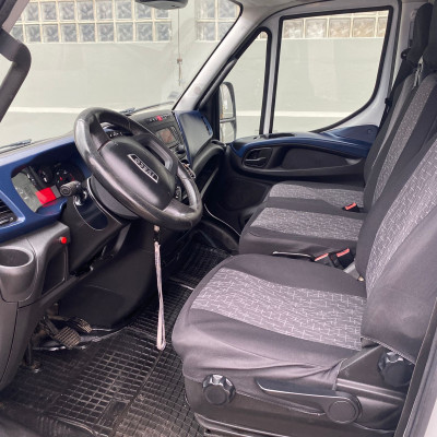 Iveco Daily 2018 Kontener + Winda UDT