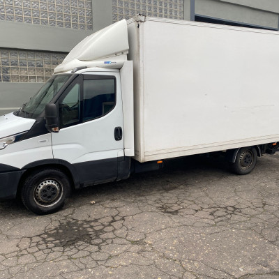 Iveco Daily 2018 Kontener + Winda UDT