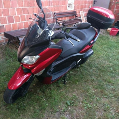 YAMAHA X-MAX 125, 2013