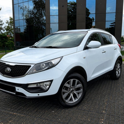 KIA Sportage 1.6 GDI 135 KM | Salon Pols