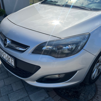 Opel Astra J Sports Tourer automat