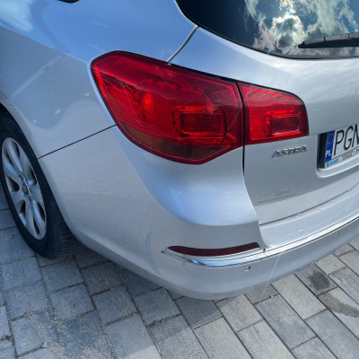 Opel Astra J Sports Tourer automat