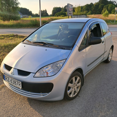 Mitsubishi colt 1.3 benzyna od kobiety