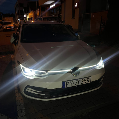 Volkswagen Golf VIII Variant 2.0 TDI
