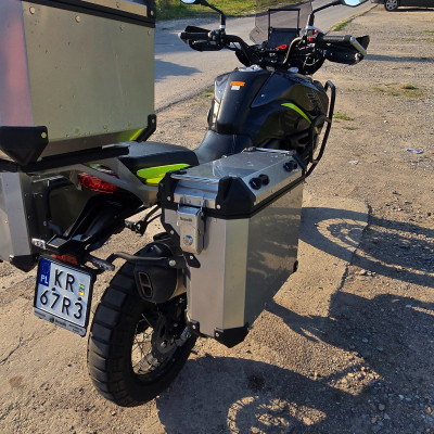 Benelii TRK702x
