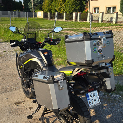 Benelii TRK702x