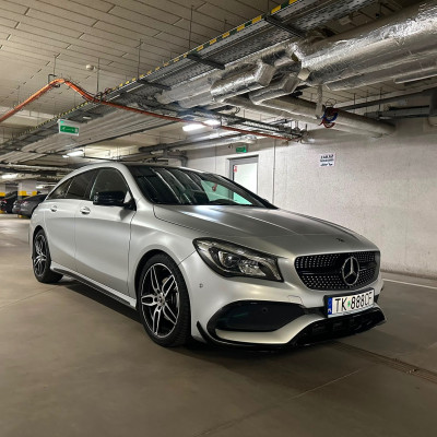 Mercedes CLA 180 shooting brake AMG