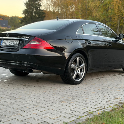Mercedes-Benz CLS W219 320 CDI V6 -2007r